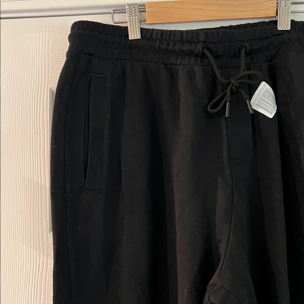 Gymshark Black Sweatpants Apparel Medium - Picture 3 of 8